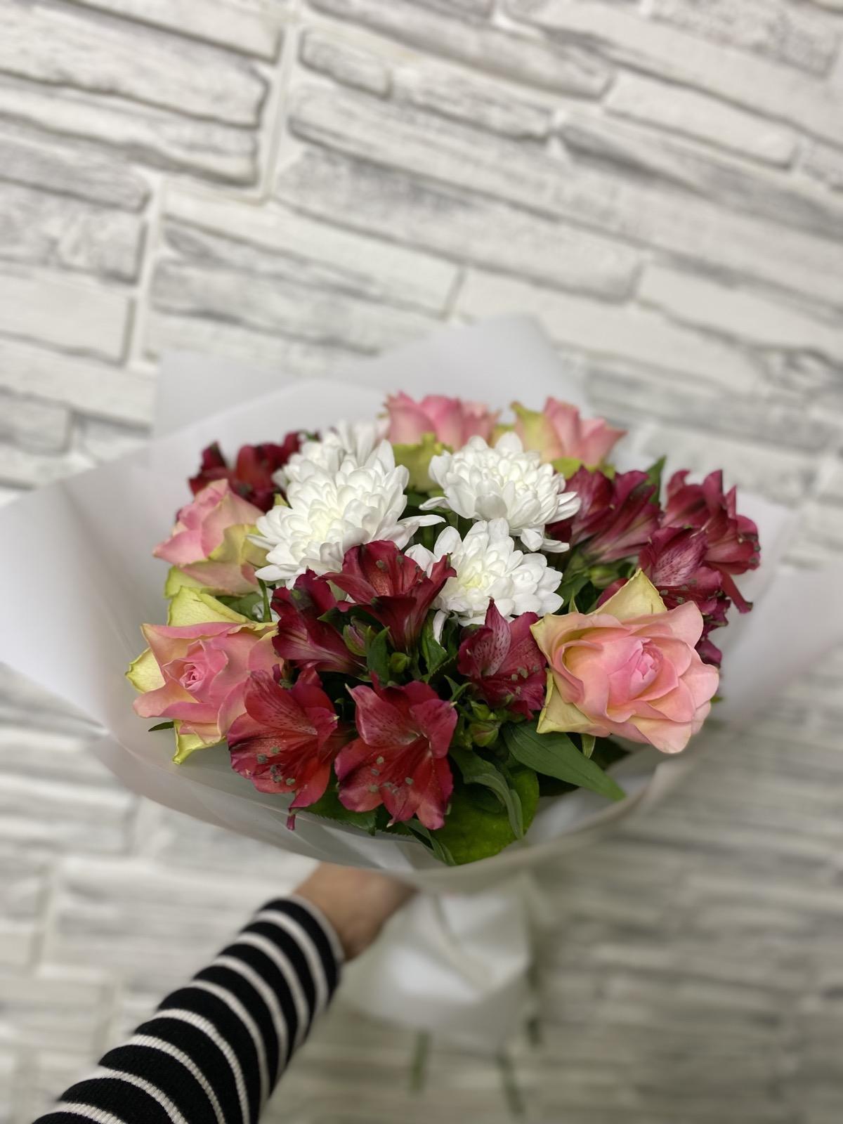 Букеты иркутск. Букет нежности. Вымирающий цветы иркутск. Букеты иркутск. Вымирающий цветы иркутск.